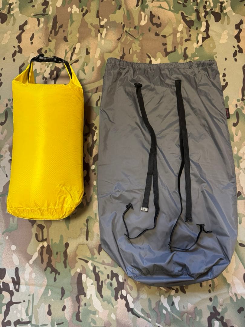 Jolmo Lander 800fpグースダウンキルト　シュラフ