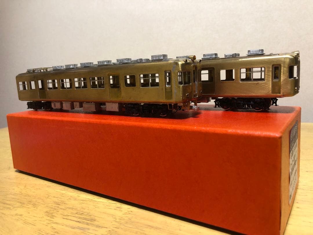 タニカワ名鉄5500系 先頭車2両、組立途中