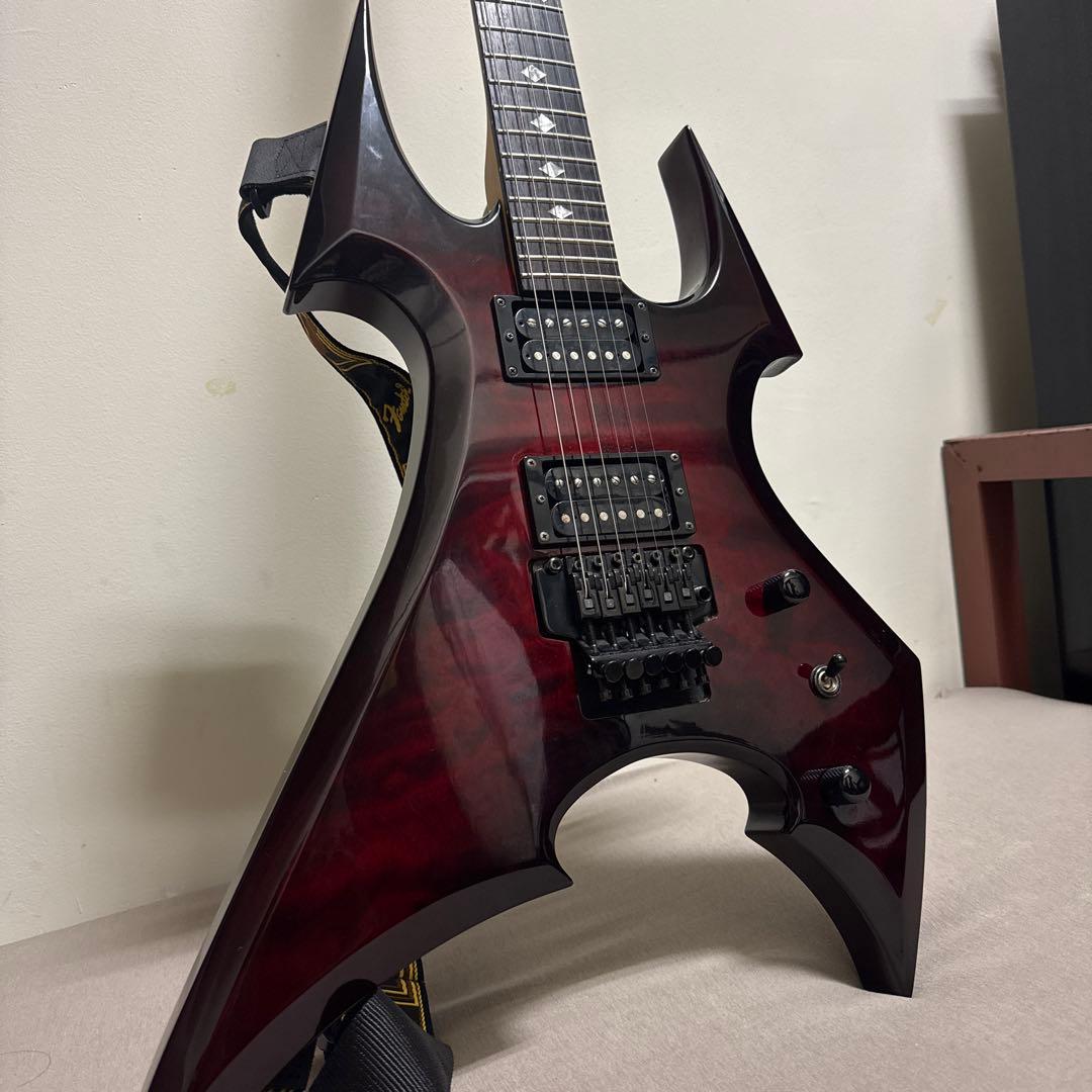 変形ギター　beast b.c.rich ビーシーリッチ