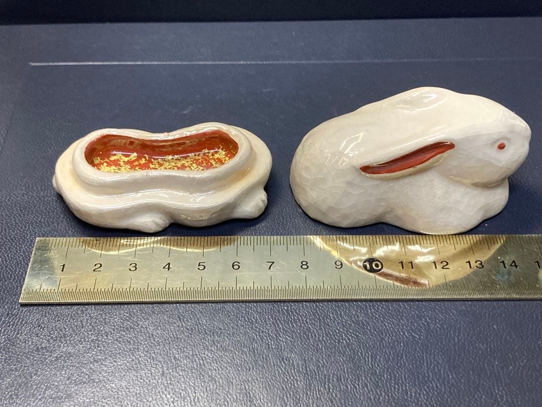 香合　うさぎ　焼き物