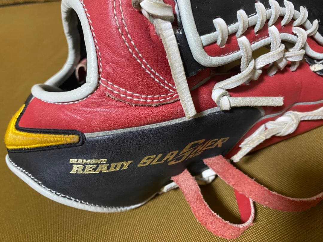 Nike READY SLASHER PLUS 軟式グローブ レッド/ブラック