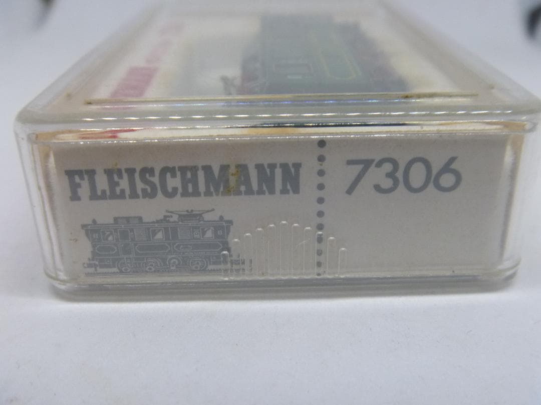 Nゲージ　アプト式 3軸 電気機関車(フライシュマン)