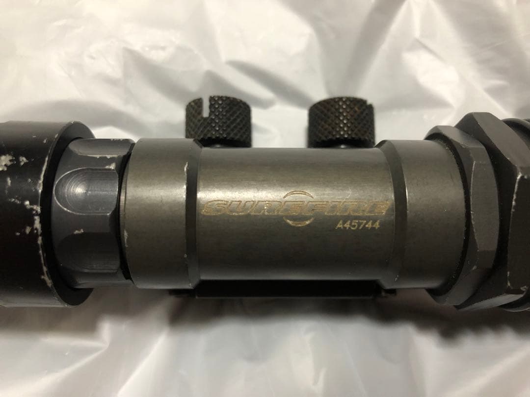 米軍実物SureFire M951 old キセノンP60ウェポンライト IR付