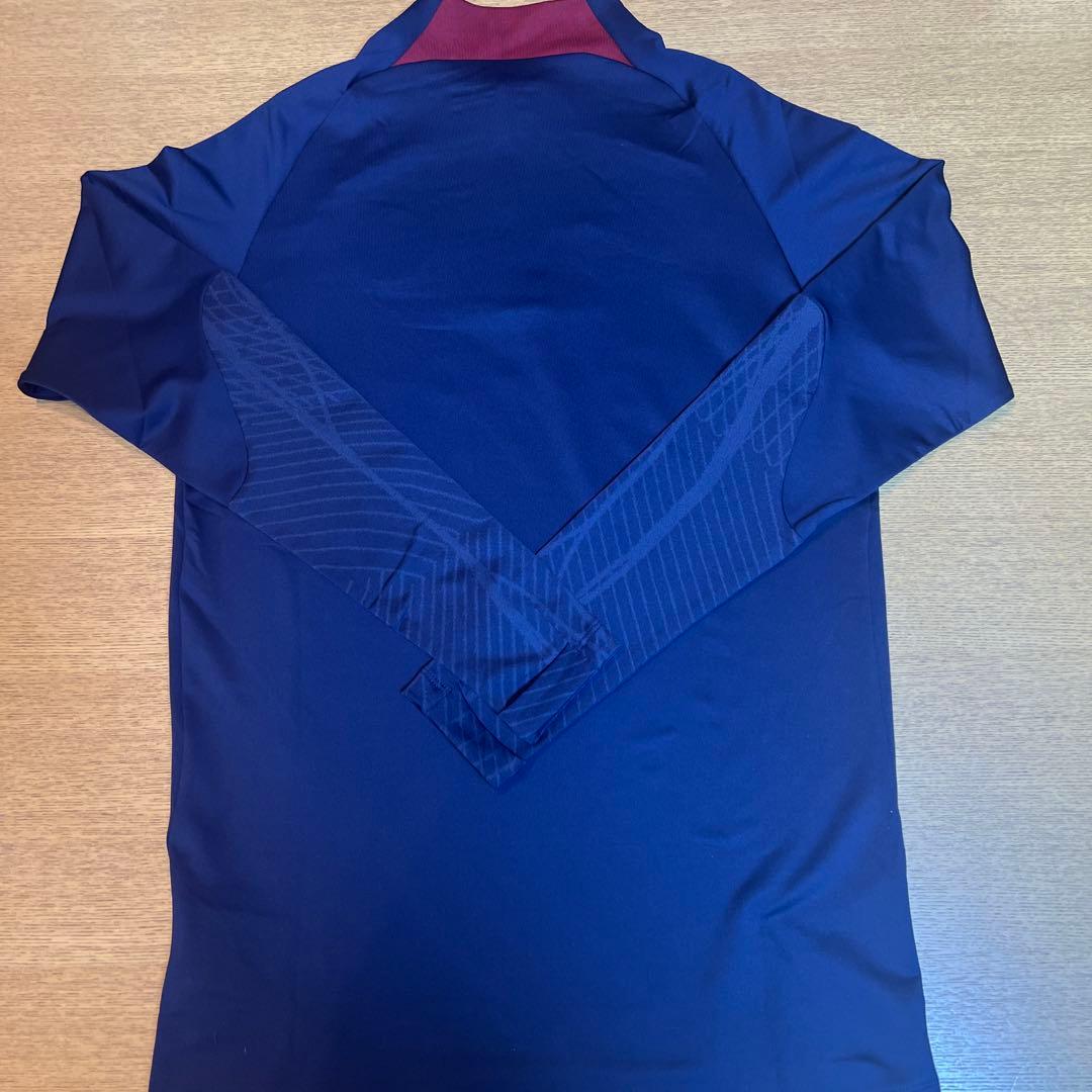 パリサンジェルマンストライクドリルトップ