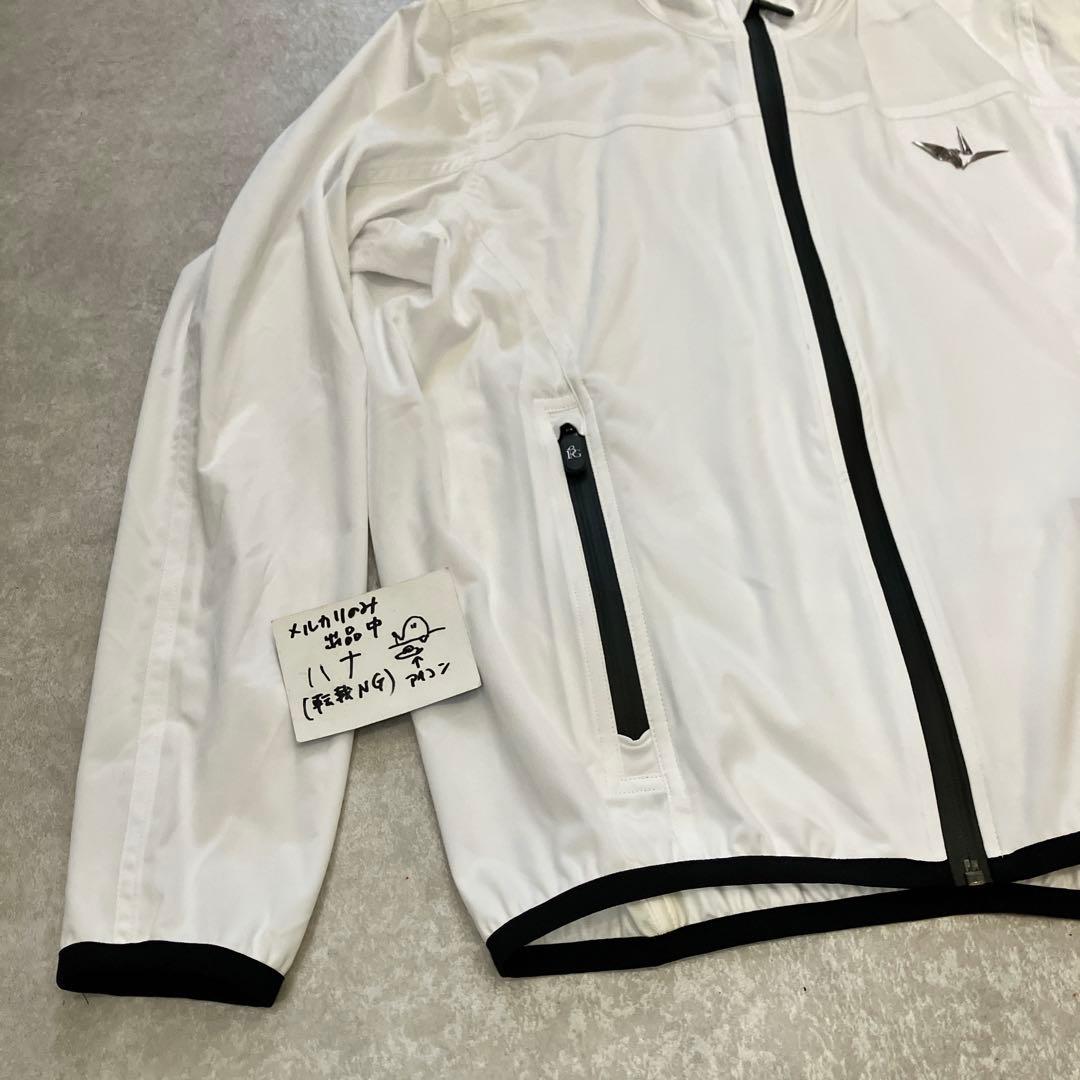 1PIU1UGUALE3 GOLF 、ウインドジャケット、3サイズ