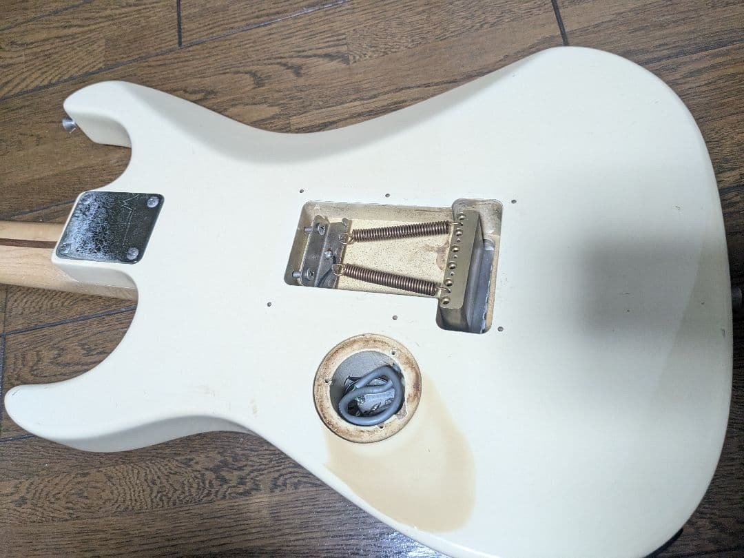 【最終値下げ】Fernandes ウォーレンモデル