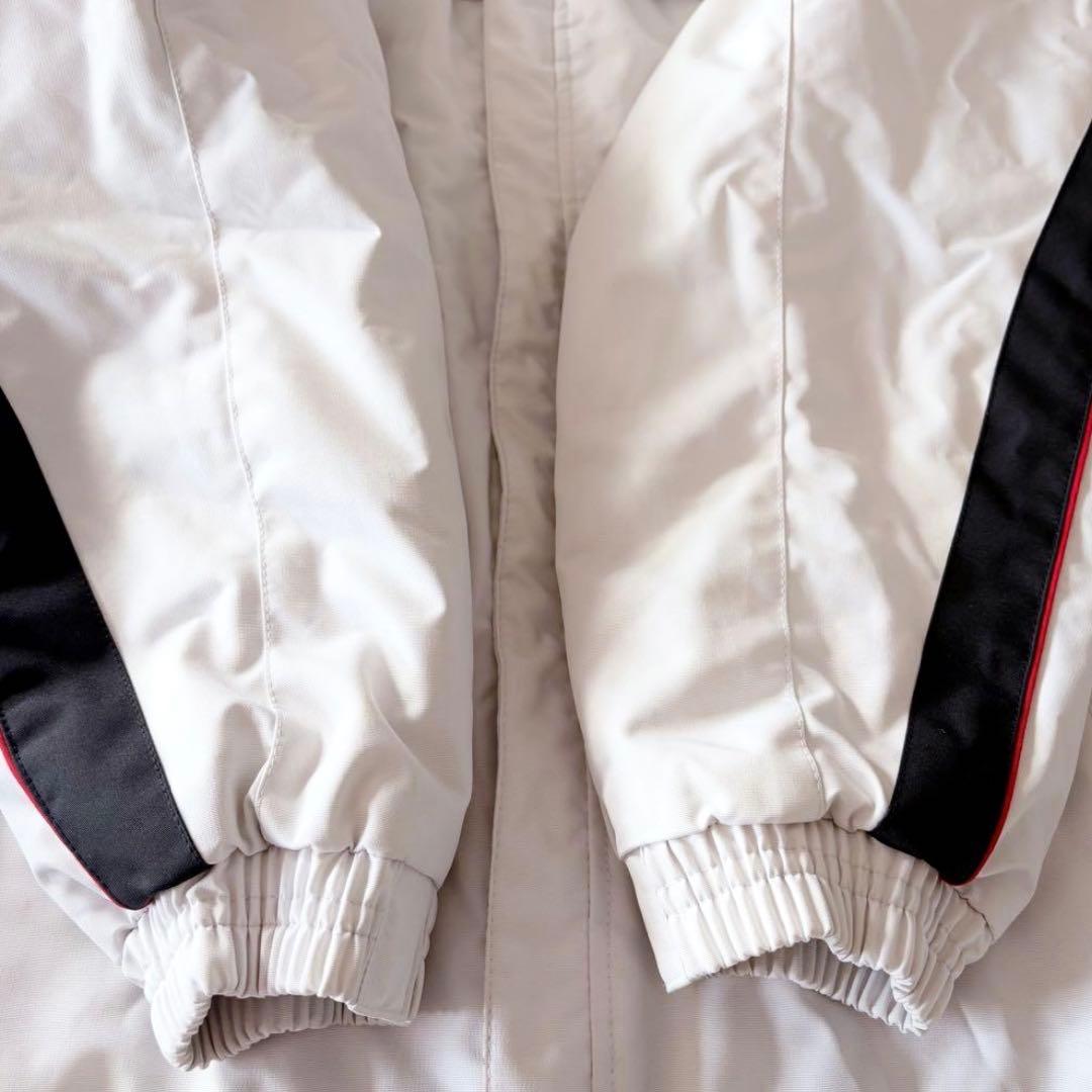 140 150 スキー　スノボ　ホワイト　ブラック　ジュニア スキーウェア 上下