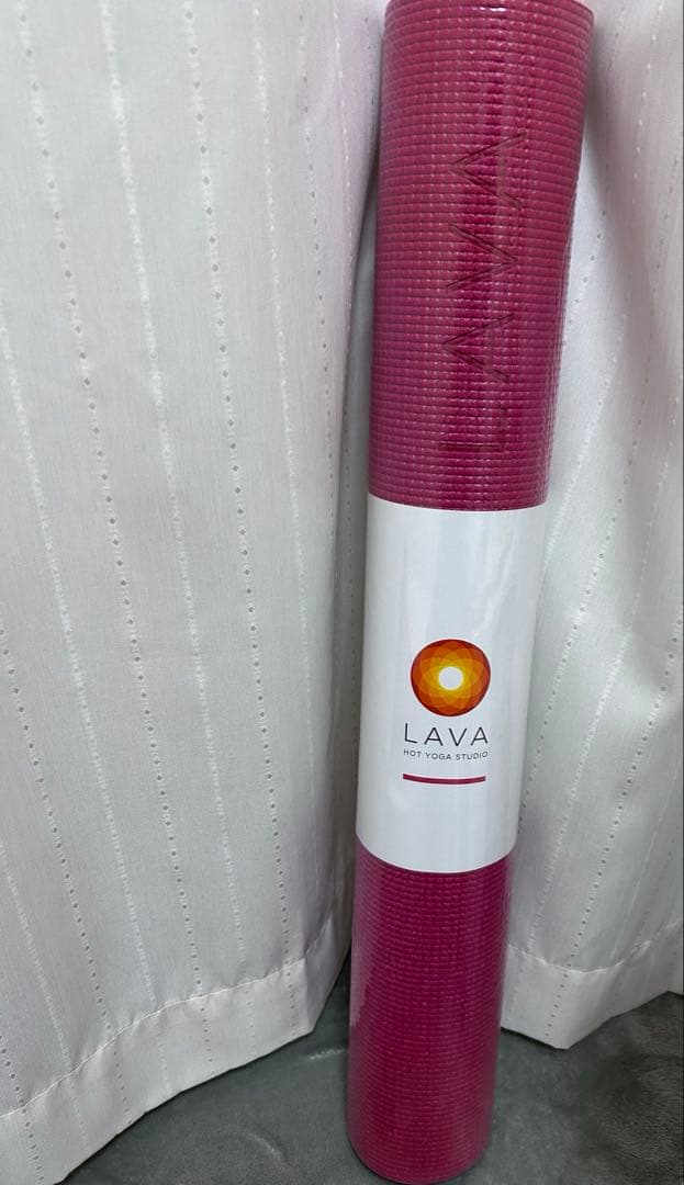 LAVA ヨガマット ピンクとマットケース