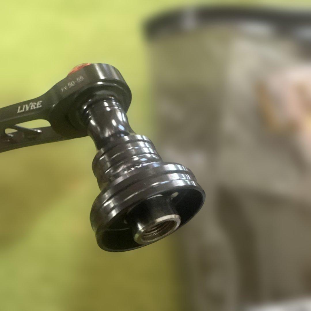 LIVRE R.V. 50-35 スピニングリールハンドル　ダイワ用