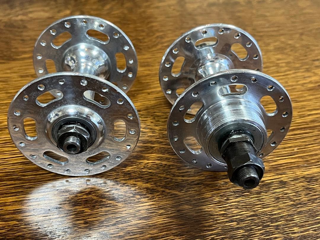 ポリッシュピカピカ❣️NORMANDY ノルマンディ　ラージフランジハブ