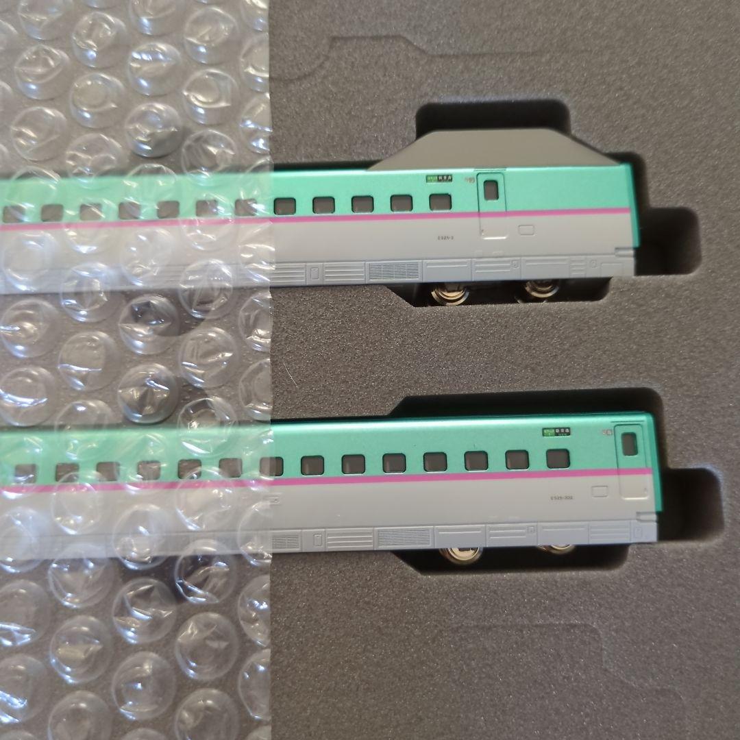 KATO 10-858 E5系新幹線「はやぶさ」 増結セットA（3両）