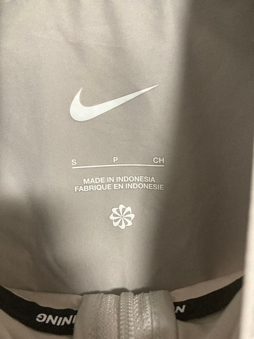 Nike セットアップ　ジャケット・パンツセット