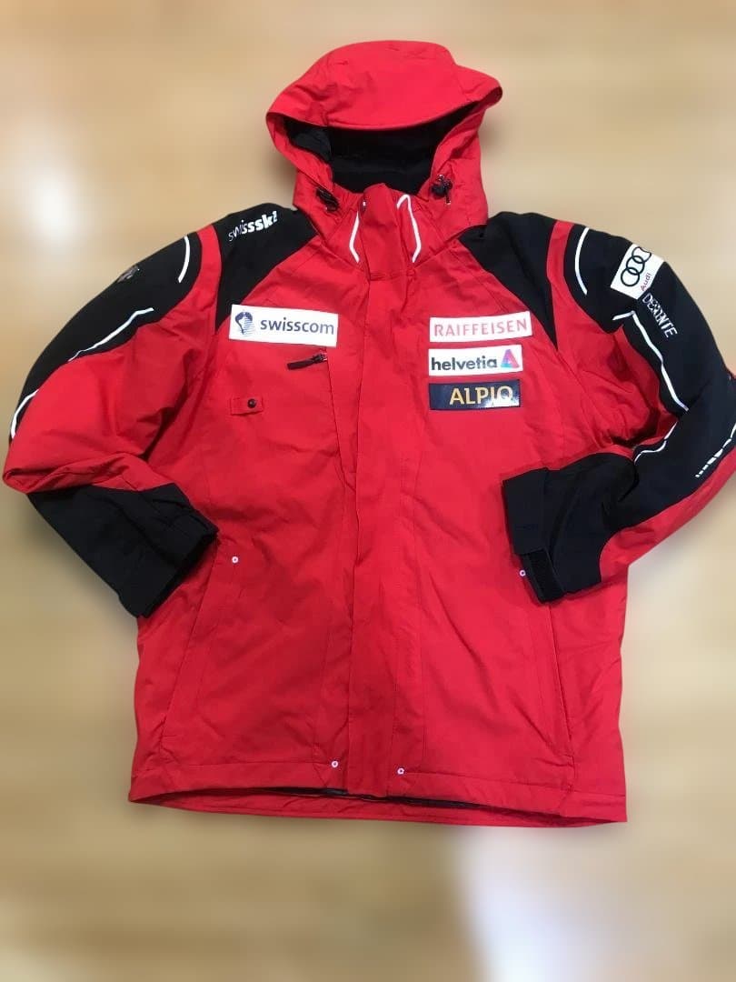 DESCENTE SWISS SKI TEAMモデル中綿入ストレッチスキーウェア