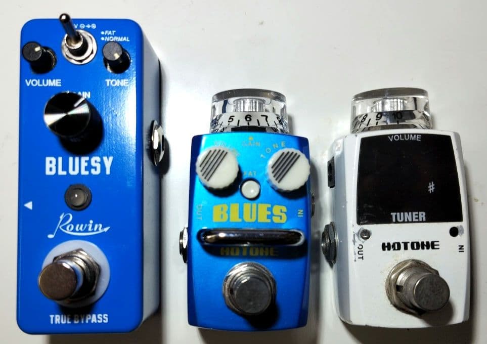 HOTONE BLUES TUNER Rowin Bluesy付き