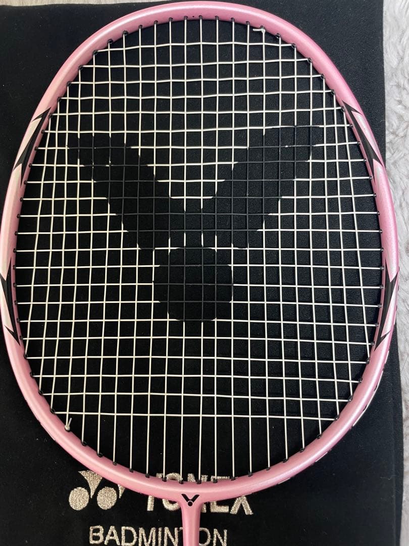 美品✨VICTORバドミントンラケット