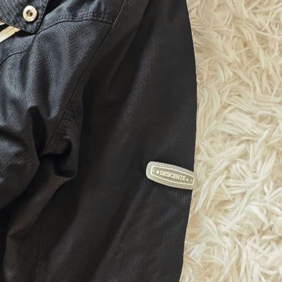 【美品】DESCENTE デサント スキーウェア 上下セット レディースM 防寒