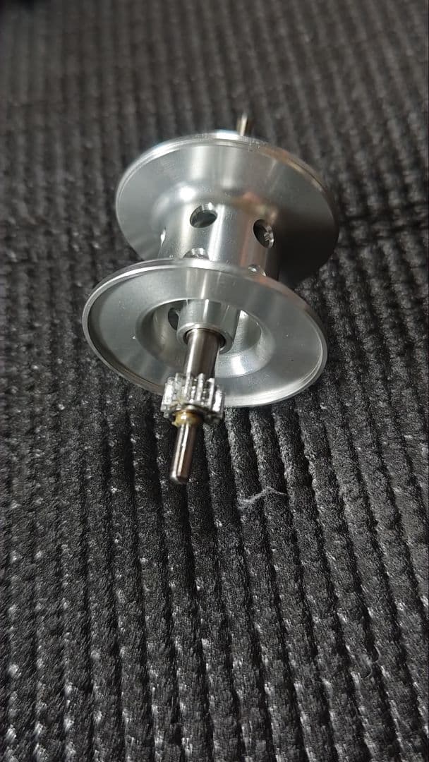 五十鈴工業　BC730 イエロー