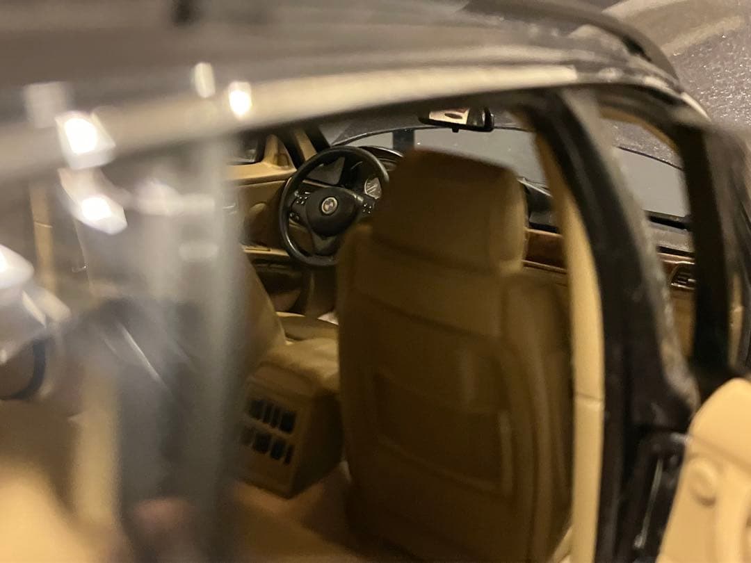 ミニカー 1/18  330i ツーリングTouring グレー