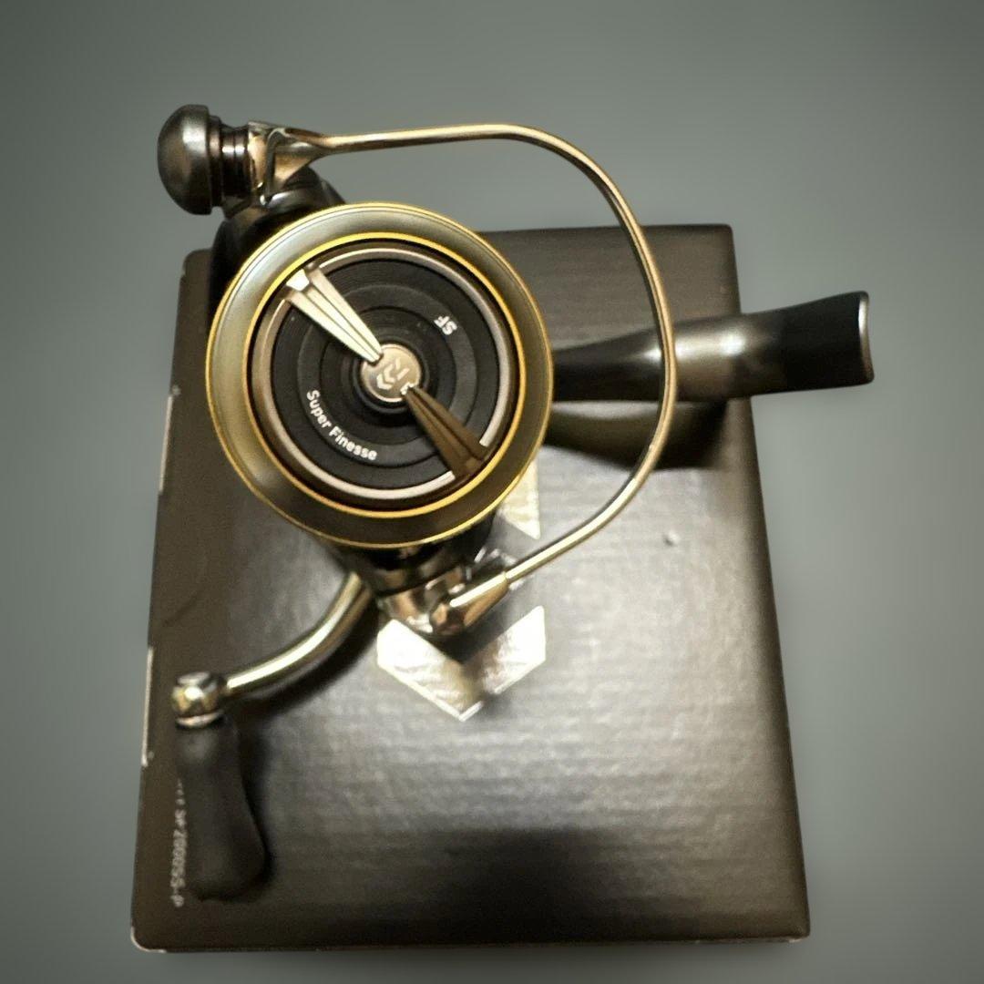 【美品】ダイワ　23エアリティ SF2000SS-P