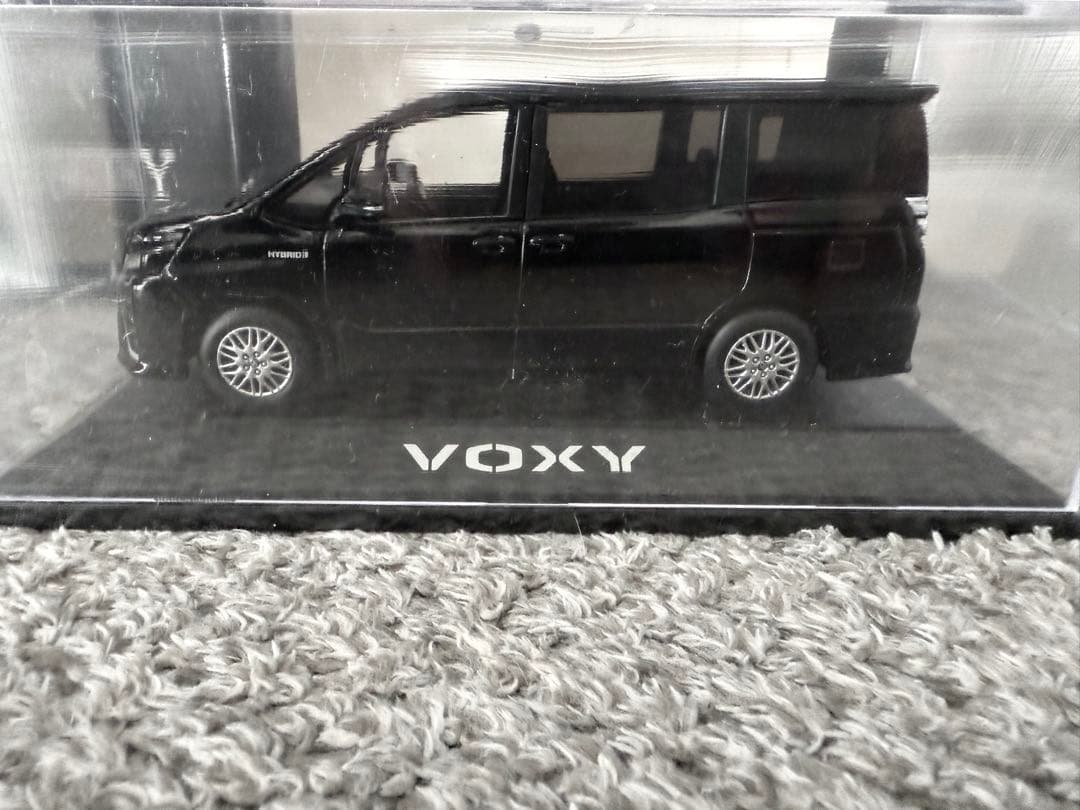 Voxy 202ブラック　 ミニカー 黒　非売品