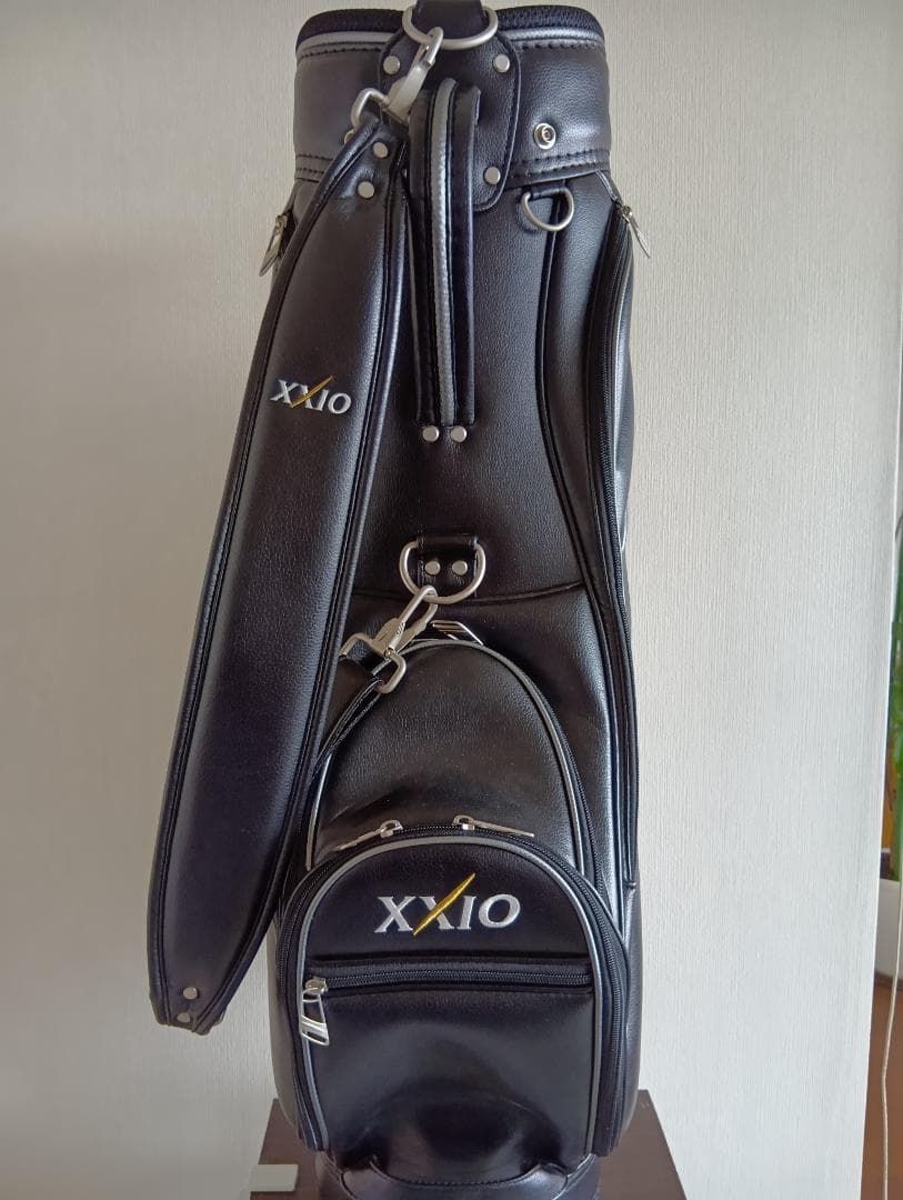 XXIO ゴルフキャディバッグ ブラック
