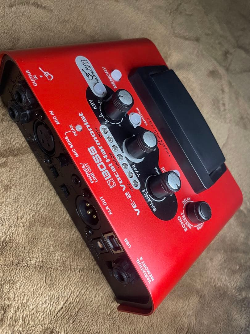 BOSS VE-2 Vocal Harmonist レッド
