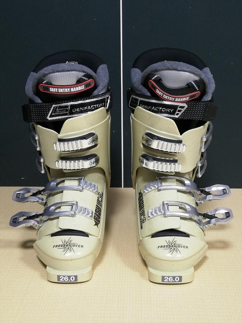 【未使用】Gen Factory Fish スキーブーツ　26㎝