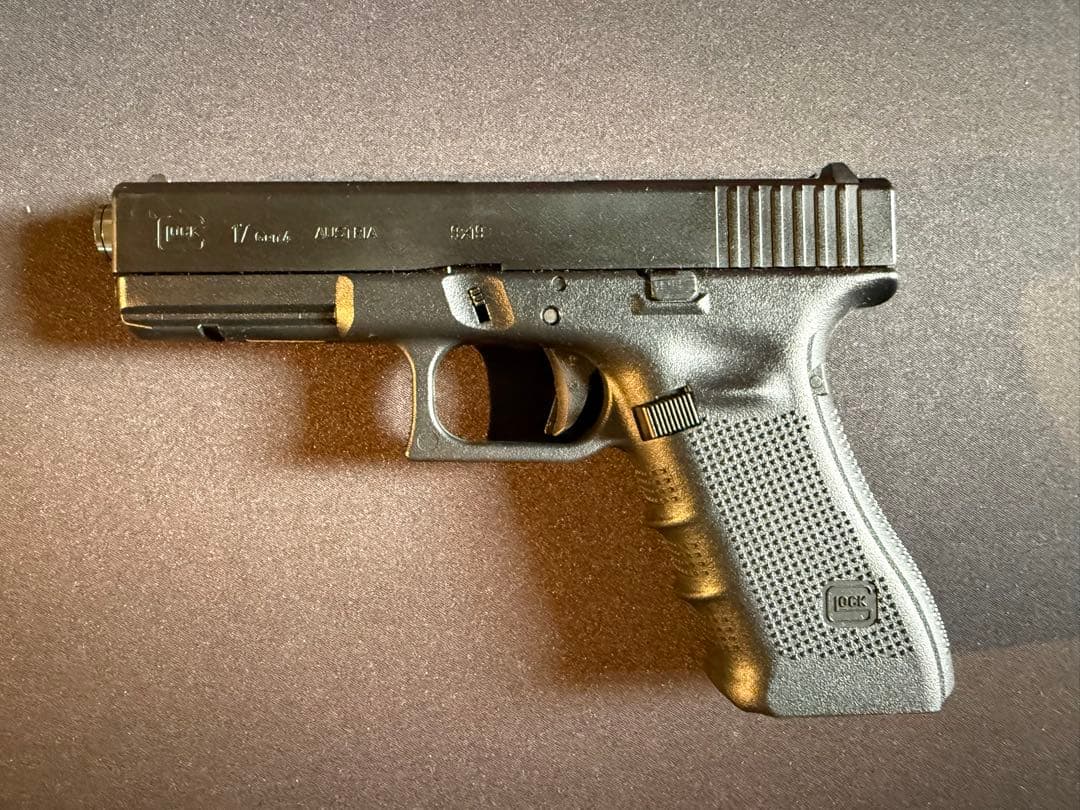 【値下げ中】GLOCK 17 Gen.4 ガスブローバック　東京マルイカスタム品