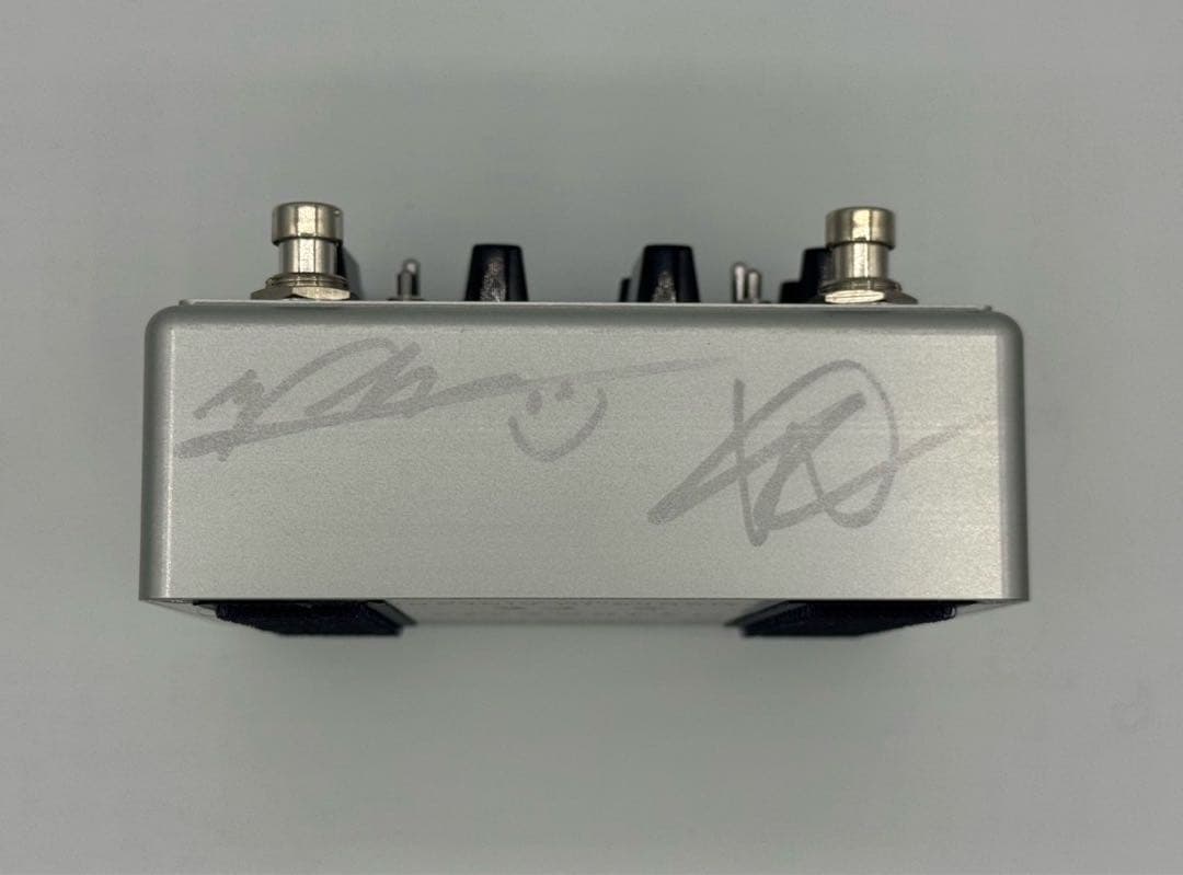 DARKGLASS VINTAGE ULTRA V1ベースエフェクター