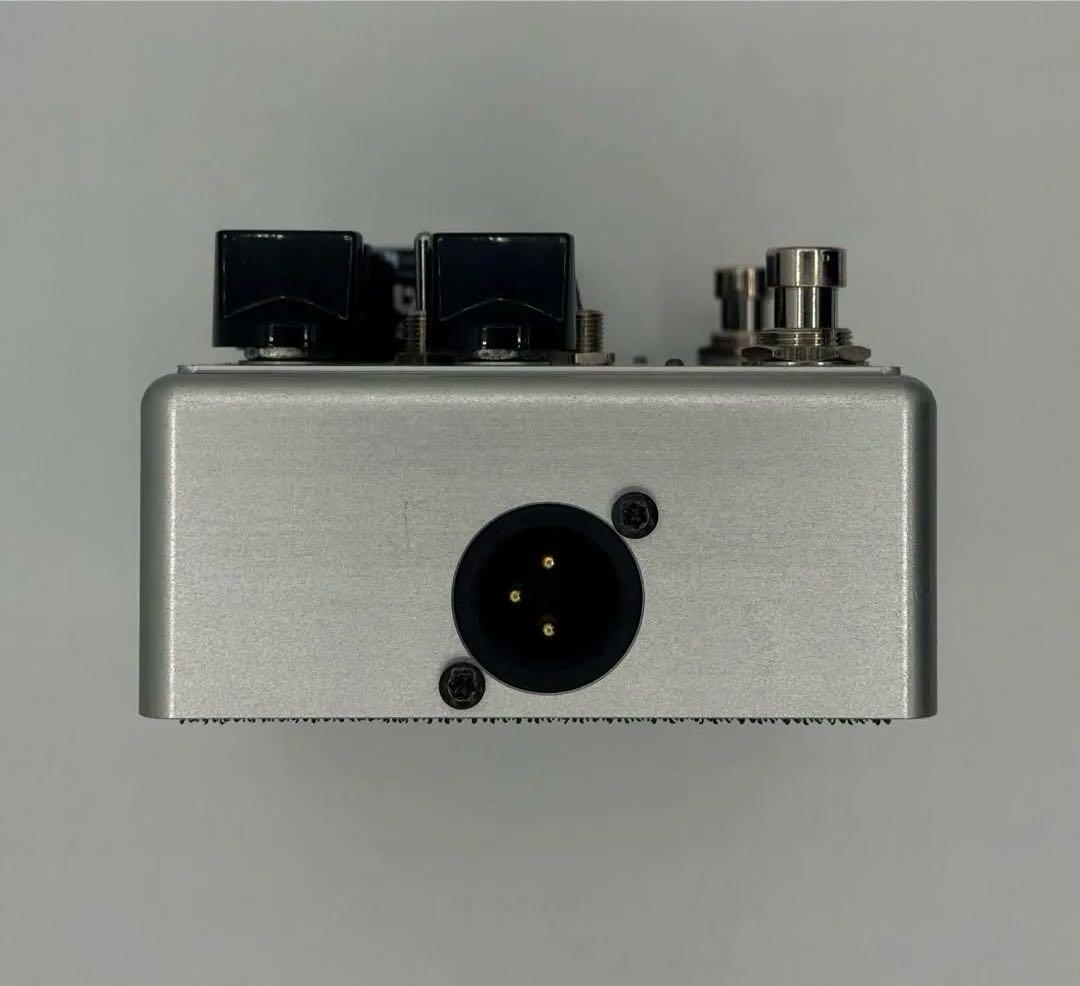 DARKGLASS VINTAGE ULTRA V1ベースエフェクター