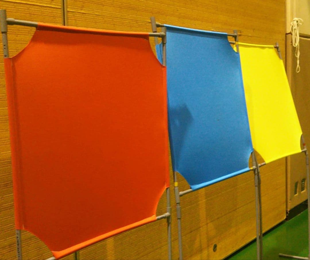 ピンク色 型押しクロコダイルBIGサイズ 角度が変えられる壁打ち無音布(むおんふ