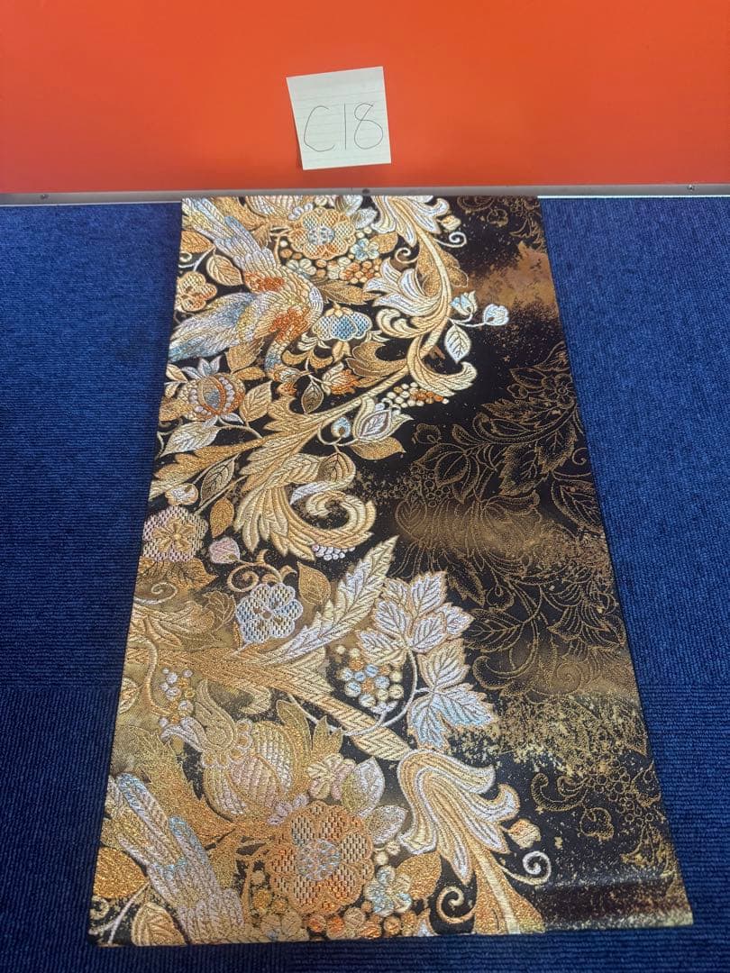 2697袋帯 古代彫金紋 西陣織 金糸　高級上質上品　約440cm 未使用