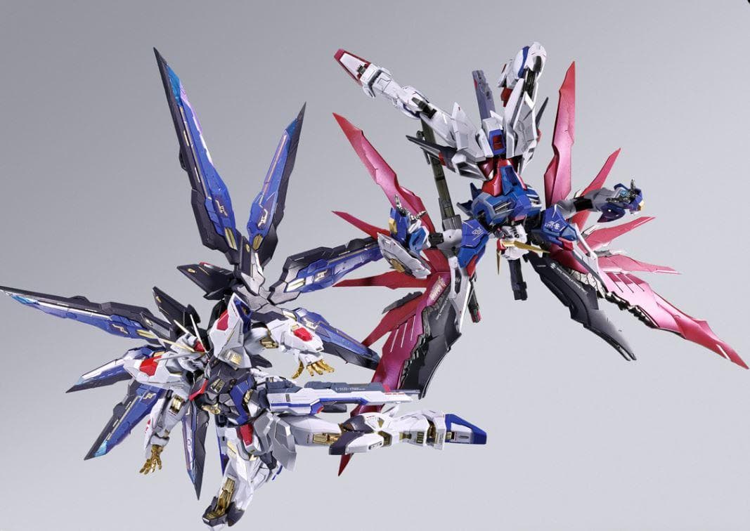 【新品】ストライクフリーダムガンダム&デスティニーガンダムL BUILD