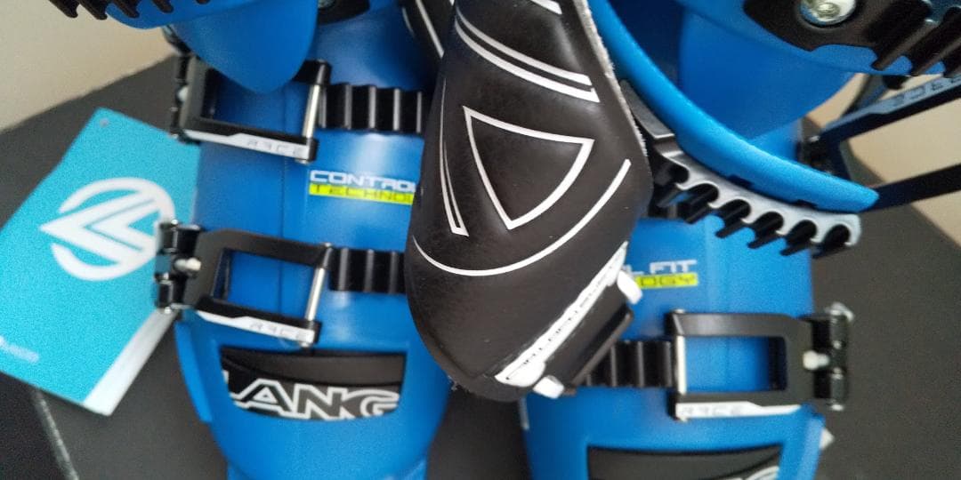 LANGE RS 130 子ども用スキーブーツ 22