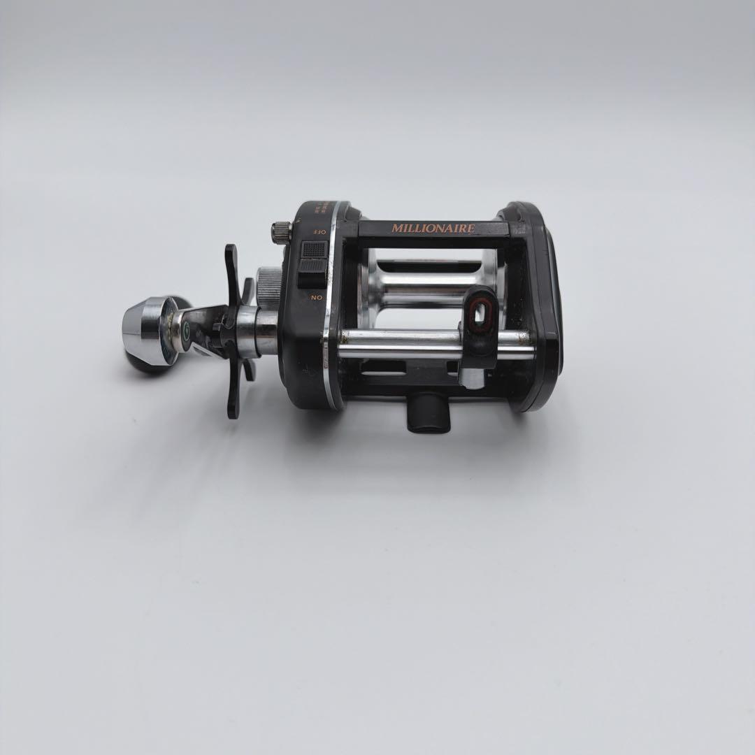 Daiwa ダイワ　MILLIONARE ST-40ベイトリール ヴィンテージ