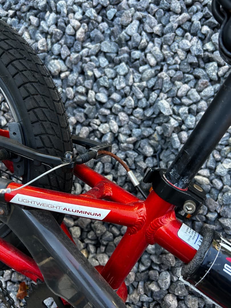 7*0様 Haro shredder14 子供用自転車14インチ