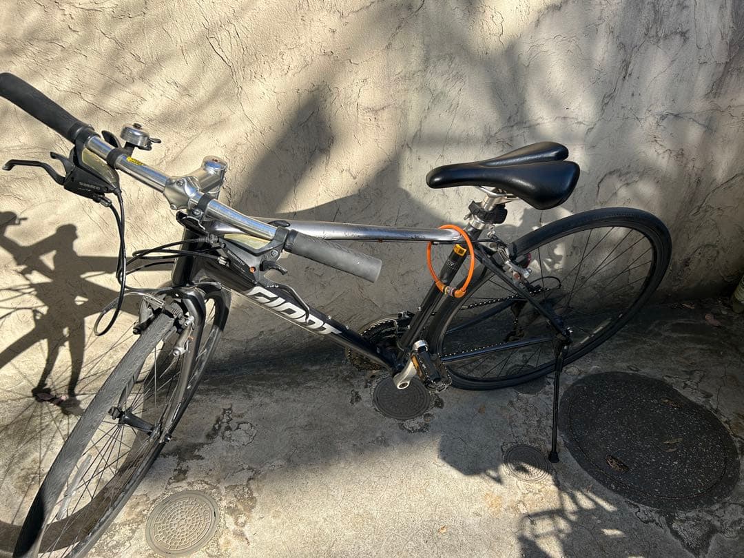 Giant クロスバイク ブラック/シルバー