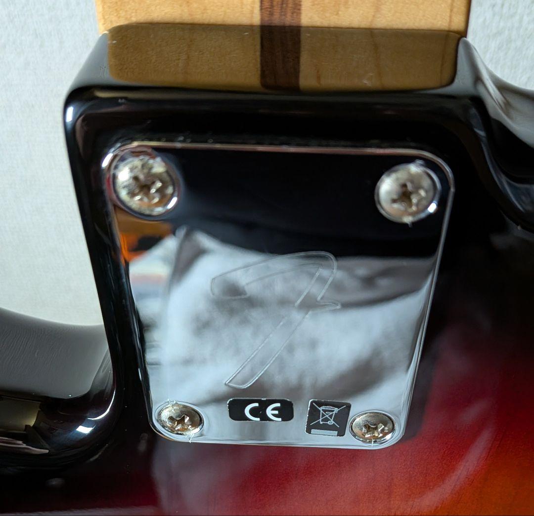 ベース Fender Mexico Precision Bass 2018