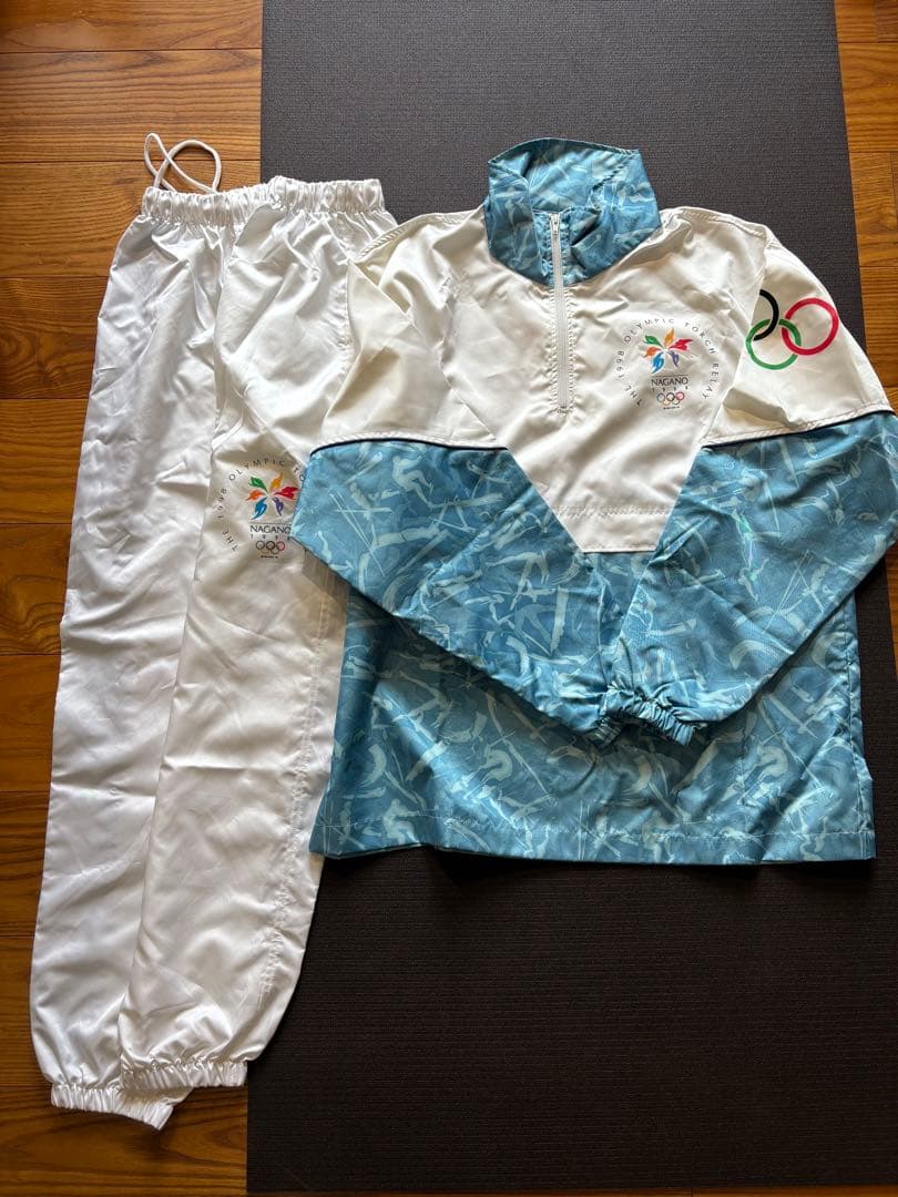 長野オリンピック トーチ型オブジェ 1998