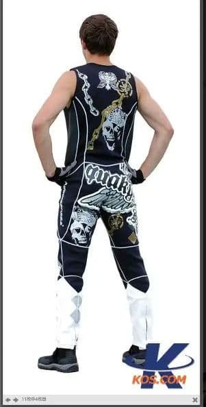 QUAKYSENSE　ウェットスーツXLサイズ