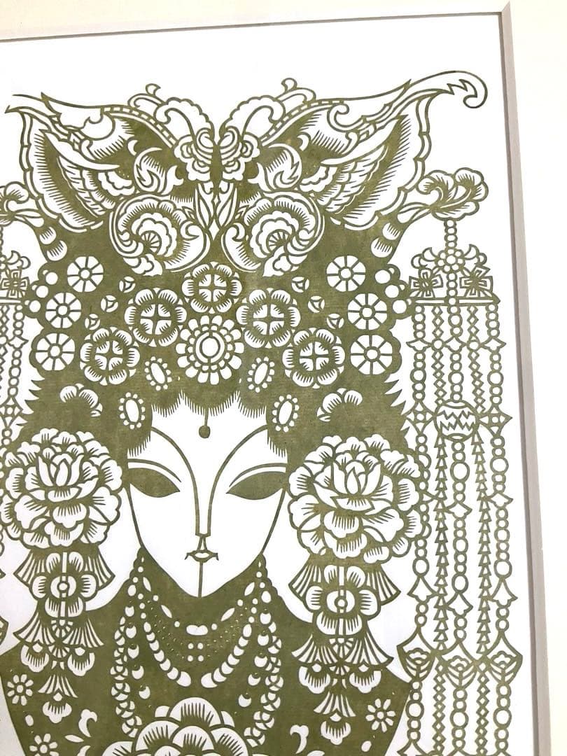 未使用美品　剪紙　中国伝統工芸品　切り絵細工　イタリア製高級額縁