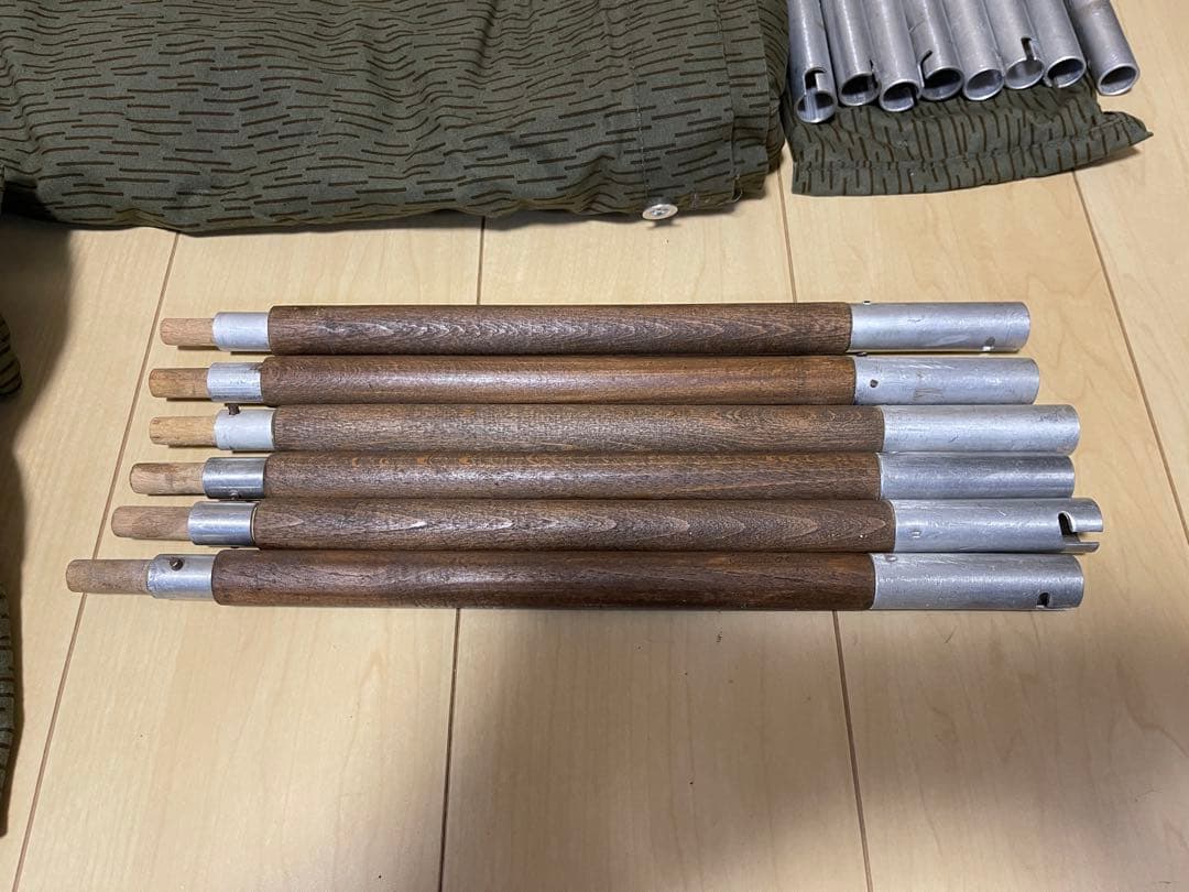 東ドイツ軍幕　4枚　デッドストック品　洗浄済　ワックス処理済　ポール、ペグセット