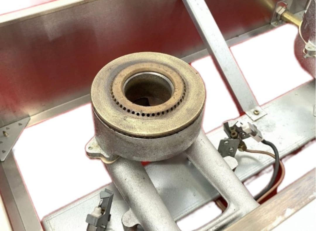 美品 山岡金属 ウルトラガッツ 2口ガステーブルコンロ LPガス 付属付き