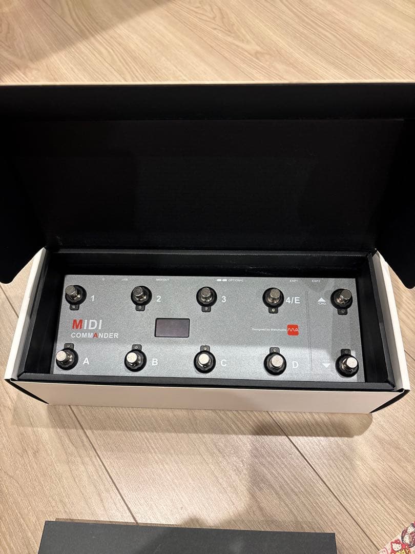 MIDI COMMANDER MIDIフットコントローラー
