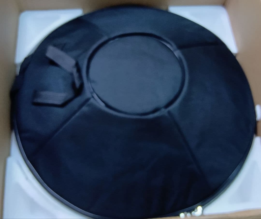 ハンドパン　56センチ　A＝432Hz　Dマイナー　音きれいです