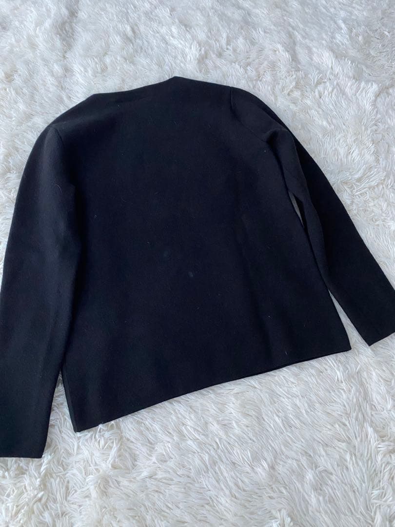 デサントゴルフ　Mサイズ　ニット　黒色　ゴルフウェア　長袖ニット　デサント