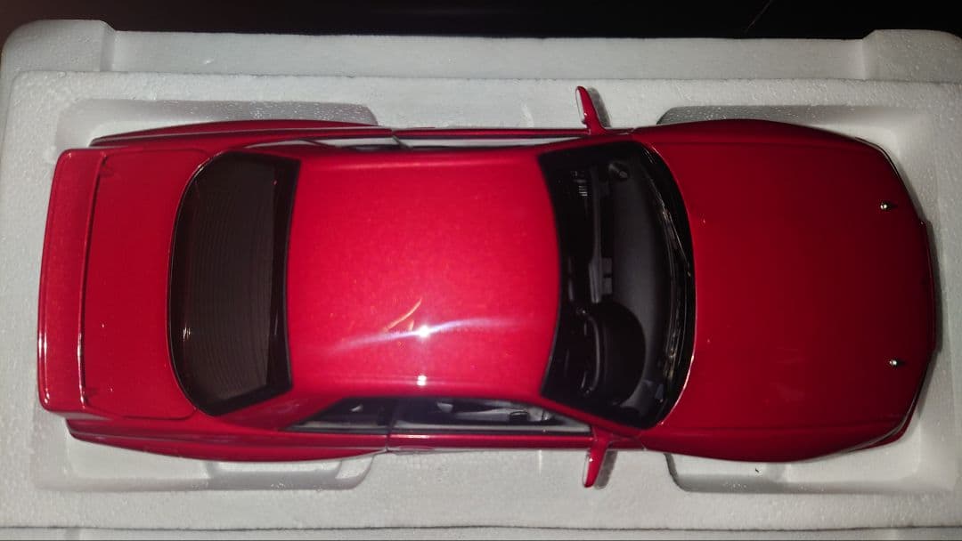 1000台限定 1/18 autoart NISSAN SKYLINE r32