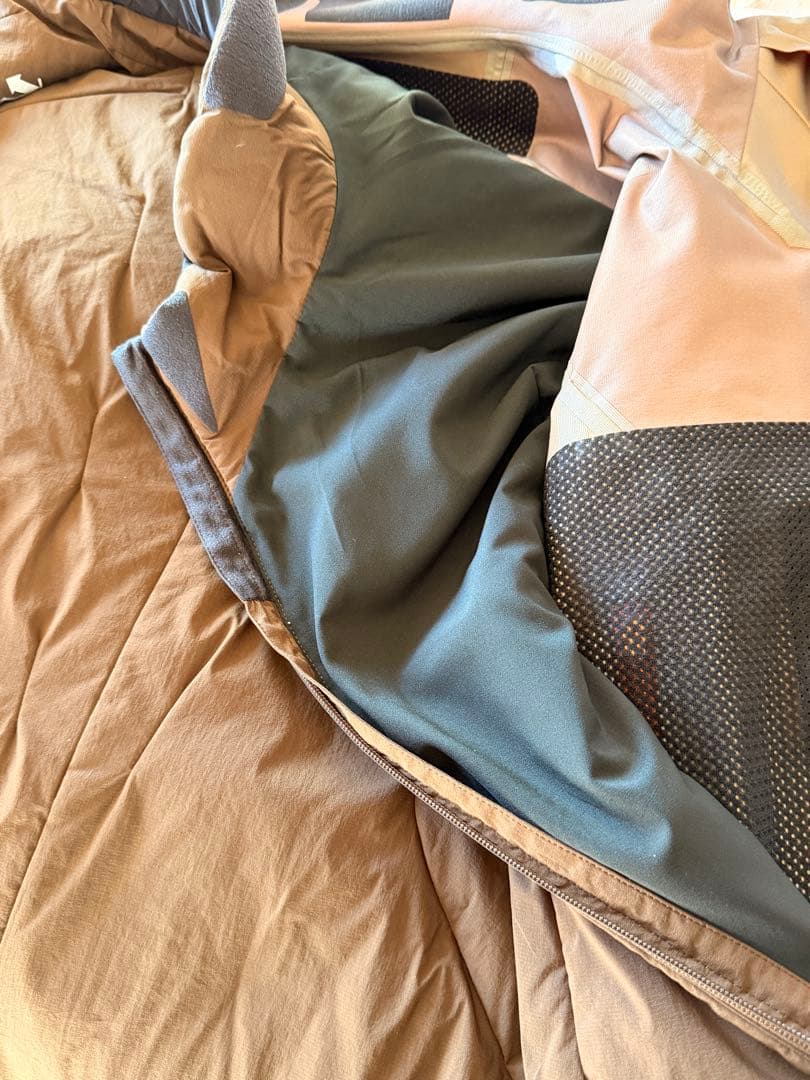 Team Descente 23-24ウェア