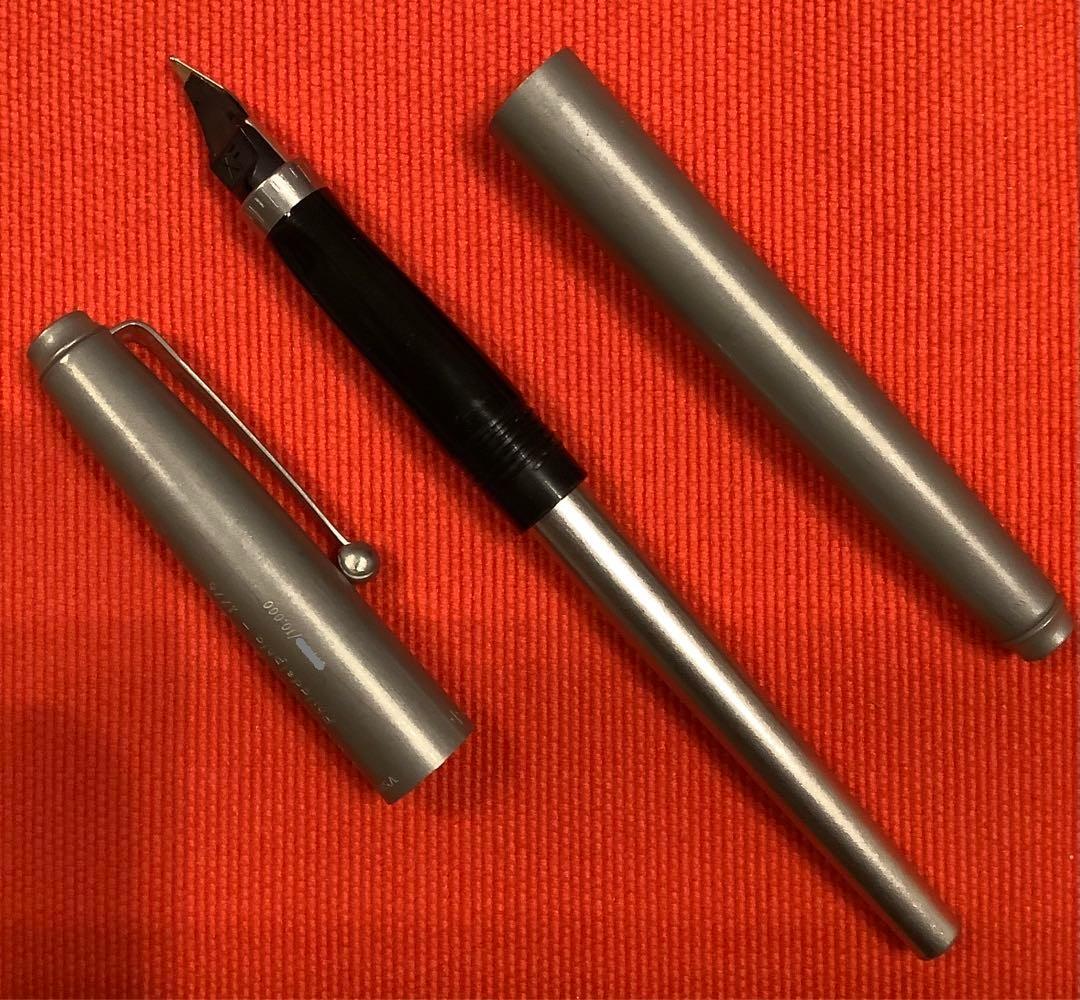 【パーカー】万年筆　アメリカ独立宣言200周年記念限定品「ピューター・ペン」