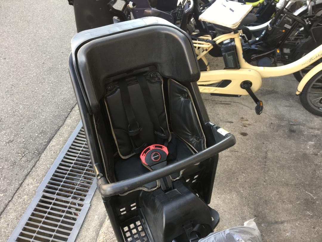 地域限定送料無料　ギュットアニーズ　子供乗せ　16AH　黒　神戸市　電動自転車